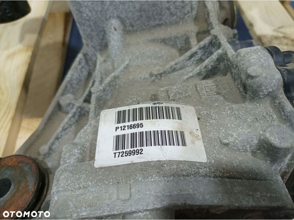 VOLVO XC60 II 2.0 D B4 197 KM MOST TYLNY DYFER 1216695 31492601 - 6