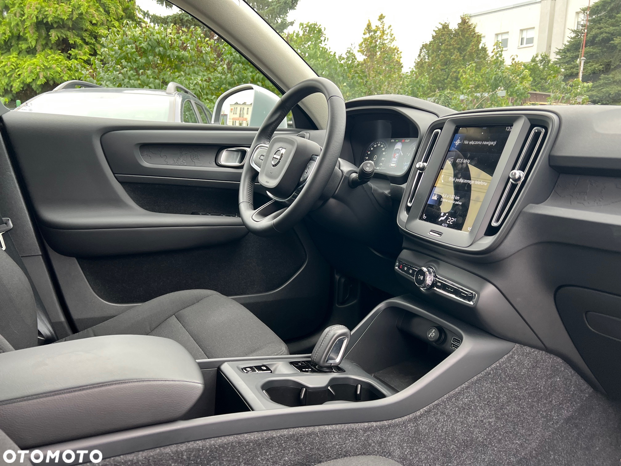 Volvo XC 40 T3 Momentum - 7