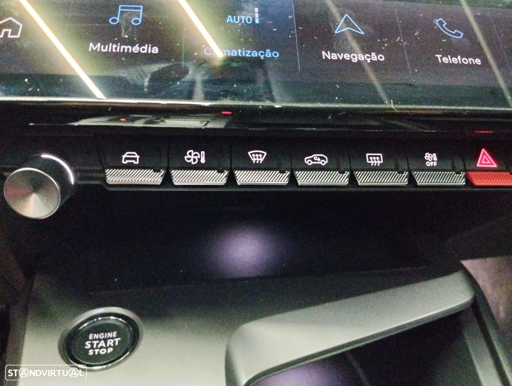 Peugeot 308 SW 1.2 PureTech Allure Pack EAT8 - 32