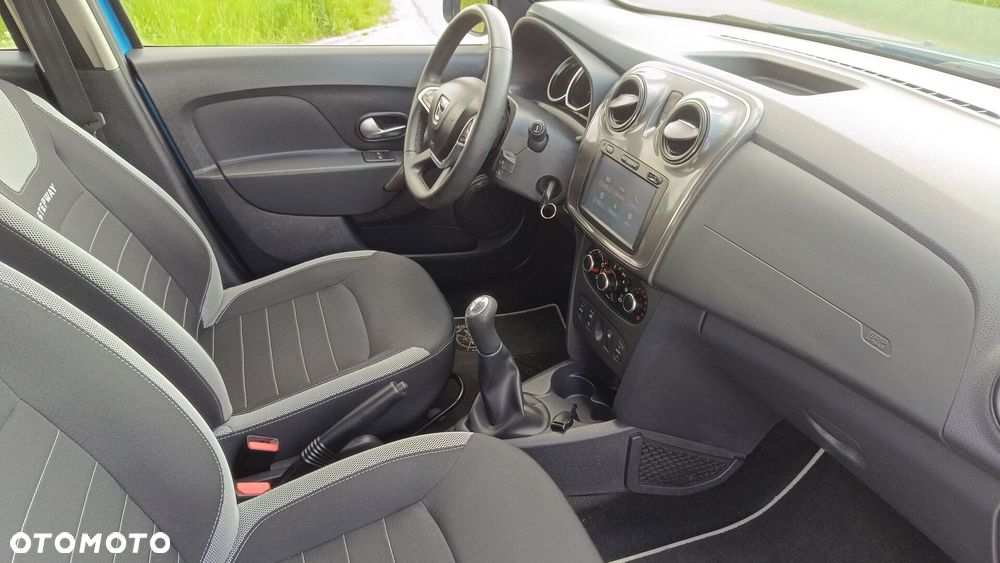 Dacia Sandero - 9
