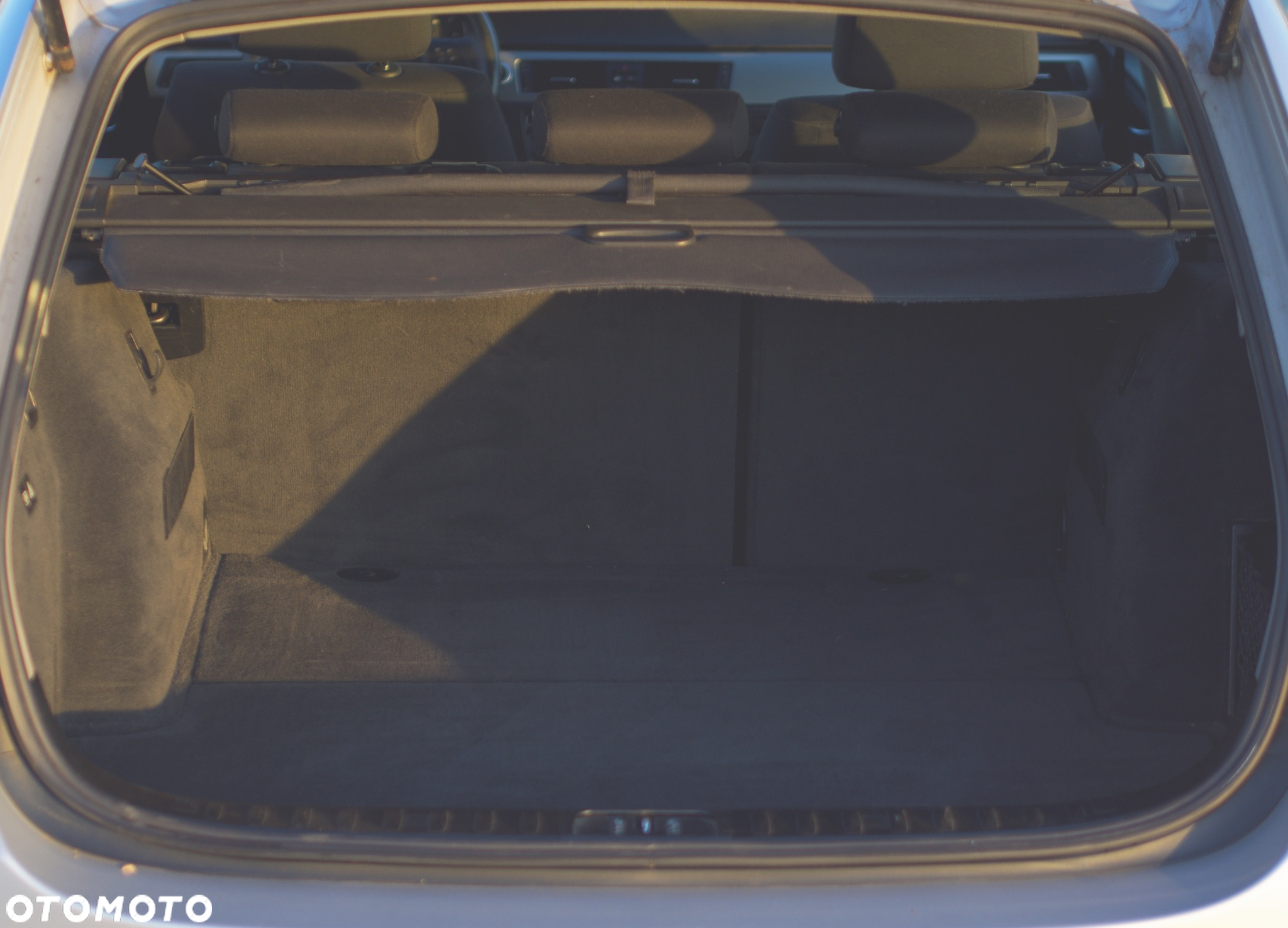 BMW Seria 3 320i - 5