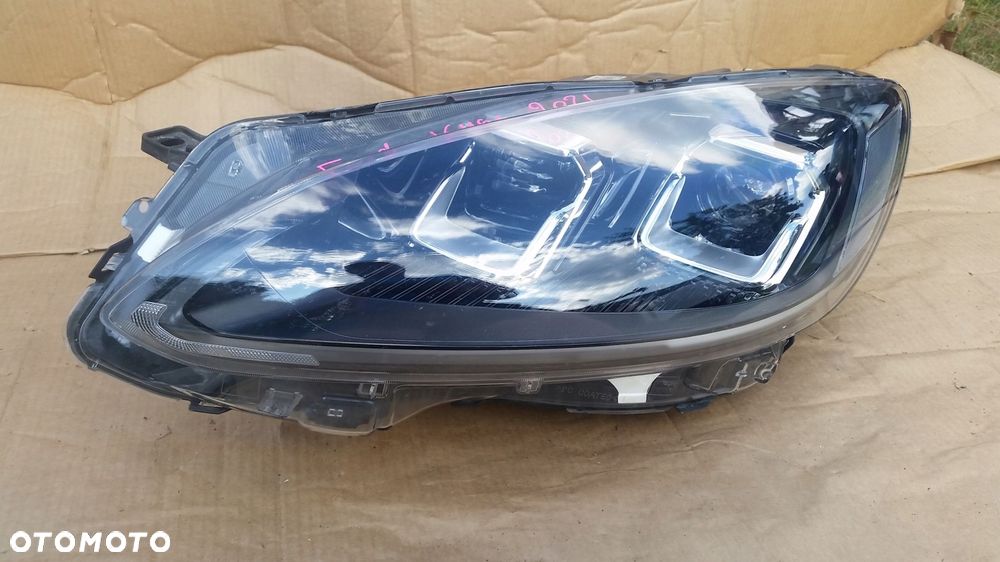 lampa przód lewa ford kuga mk3 full led eu 2021r