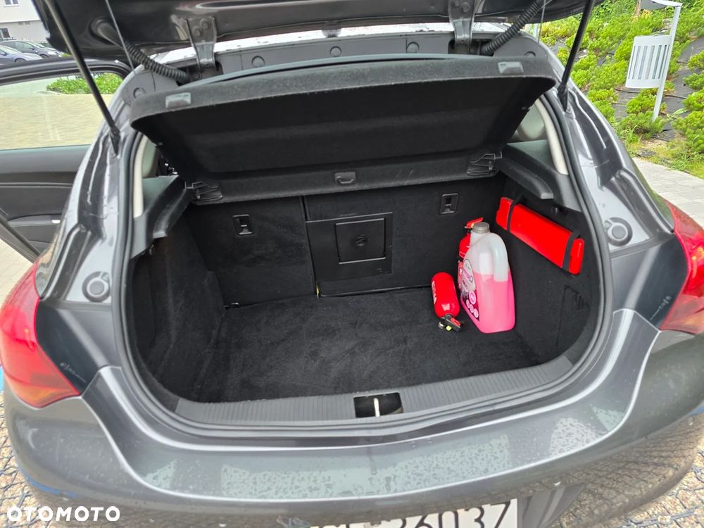 Opel Astra - 12