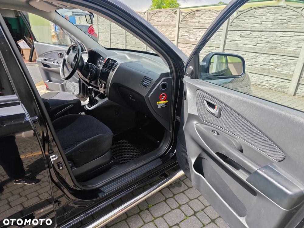 Hyundai Tucson 2.0 Comfort 2WD - 15
