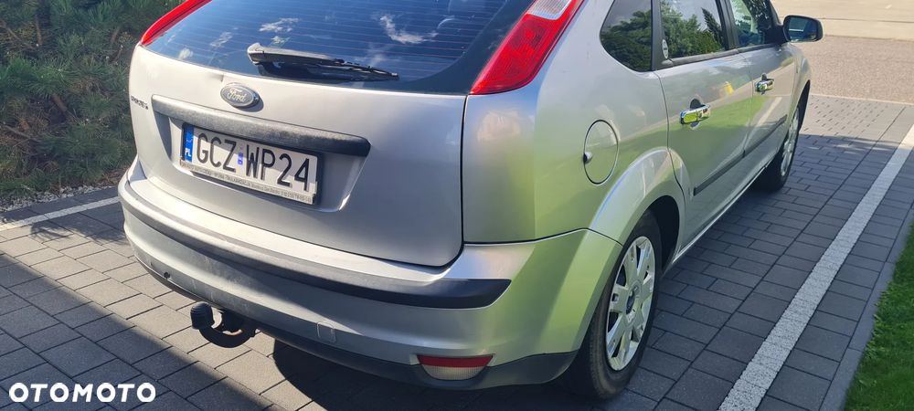 Ford Focus 1.6 Comfort - 26
