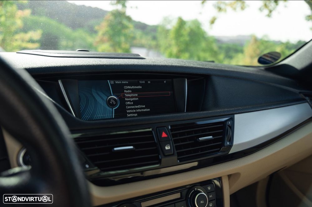 BMW X1 25 d xDrive Auto Pack M - 17