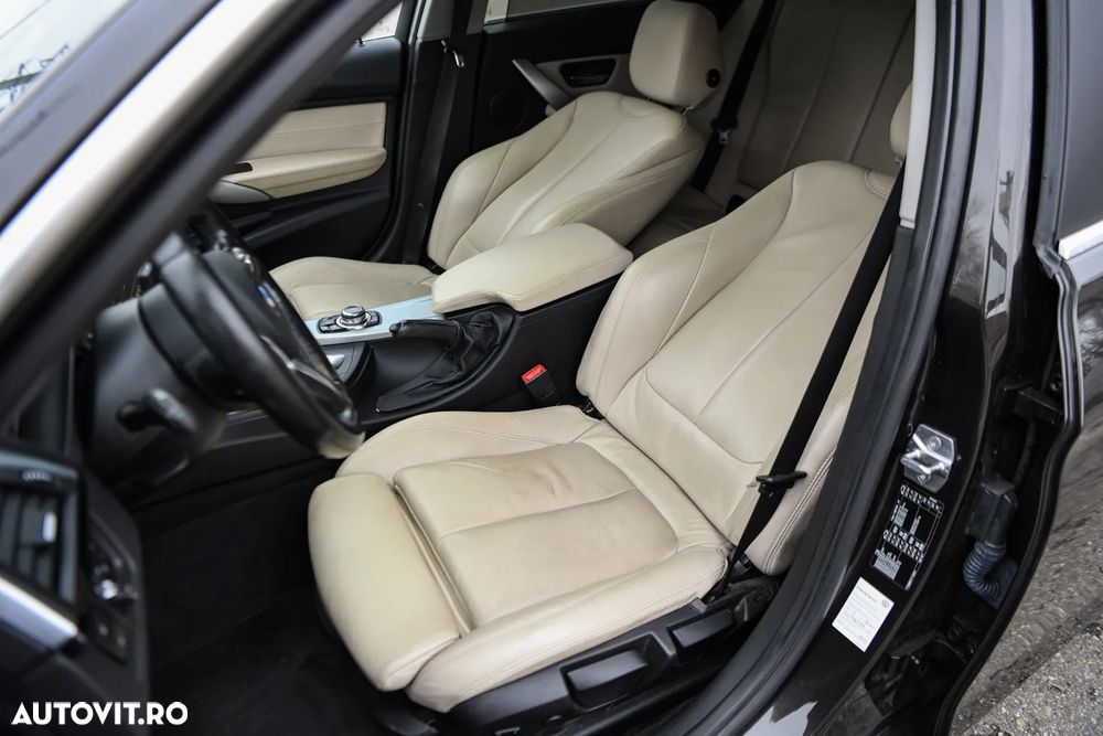 BMW Seria 3 318d Touring Aut. Advantage - 14