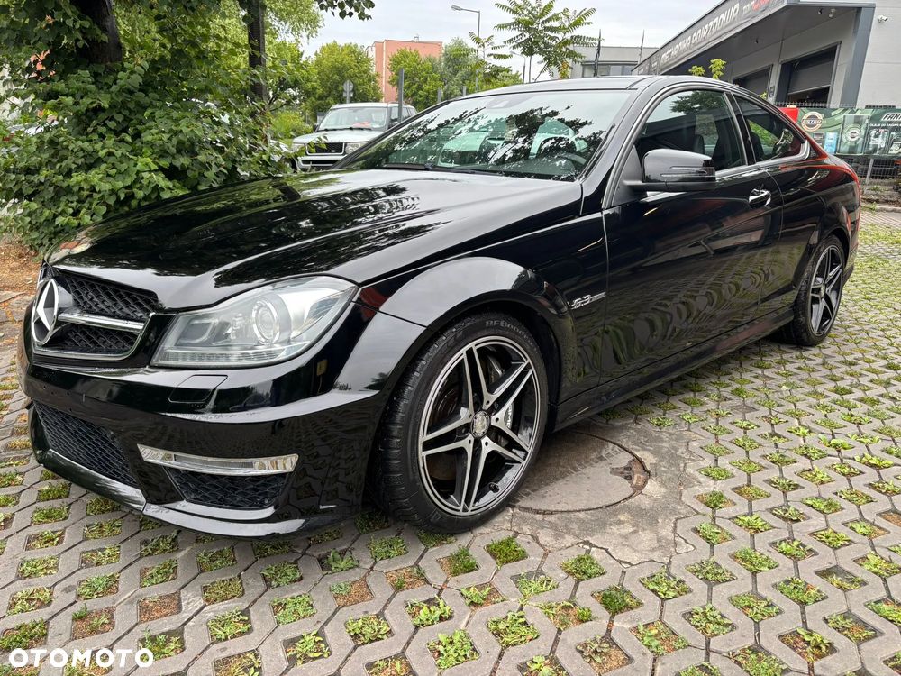 Mercedes-Benz Klasa C 63 AMG AMG SPEEDSHIFT MCT - 2