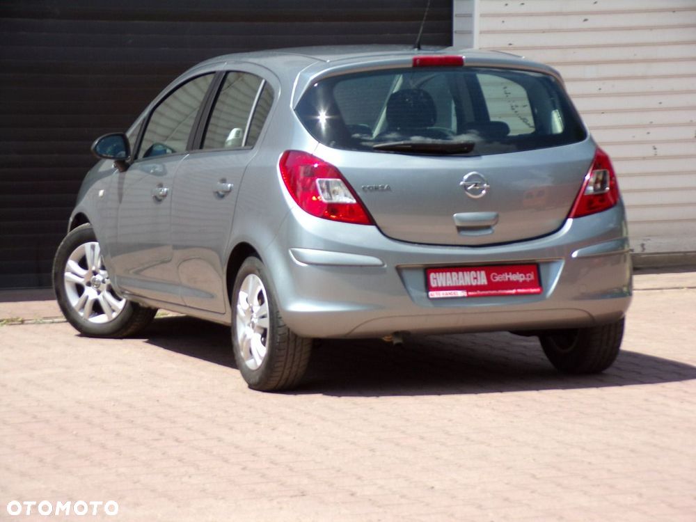 Opel Corsa - 12