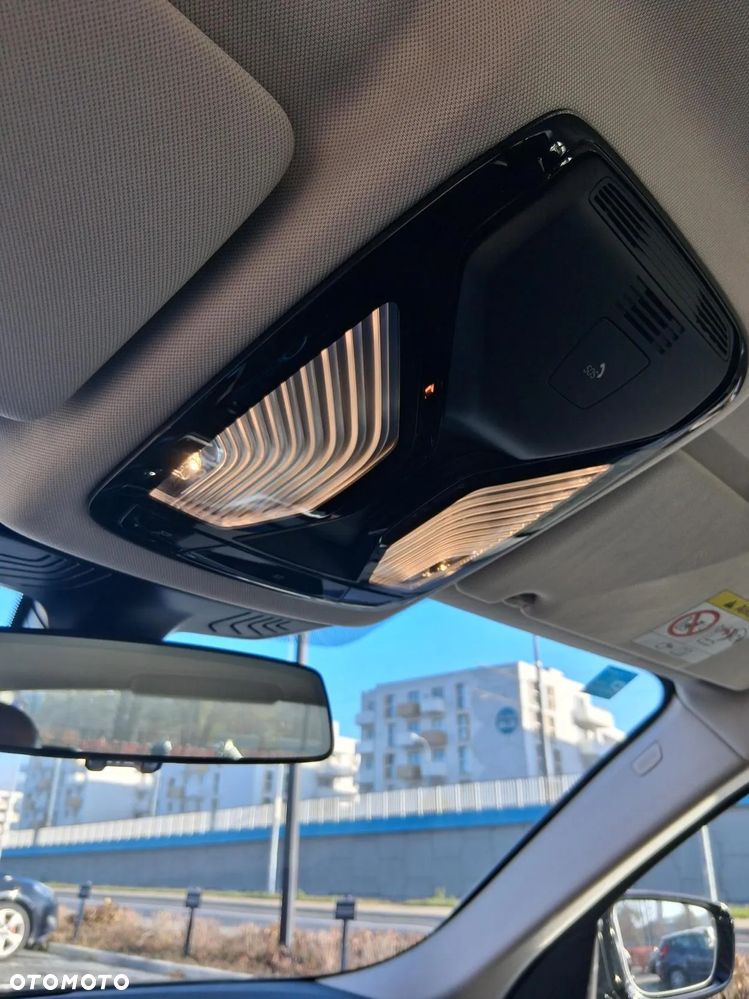 BMW Seria 5 520i - 18