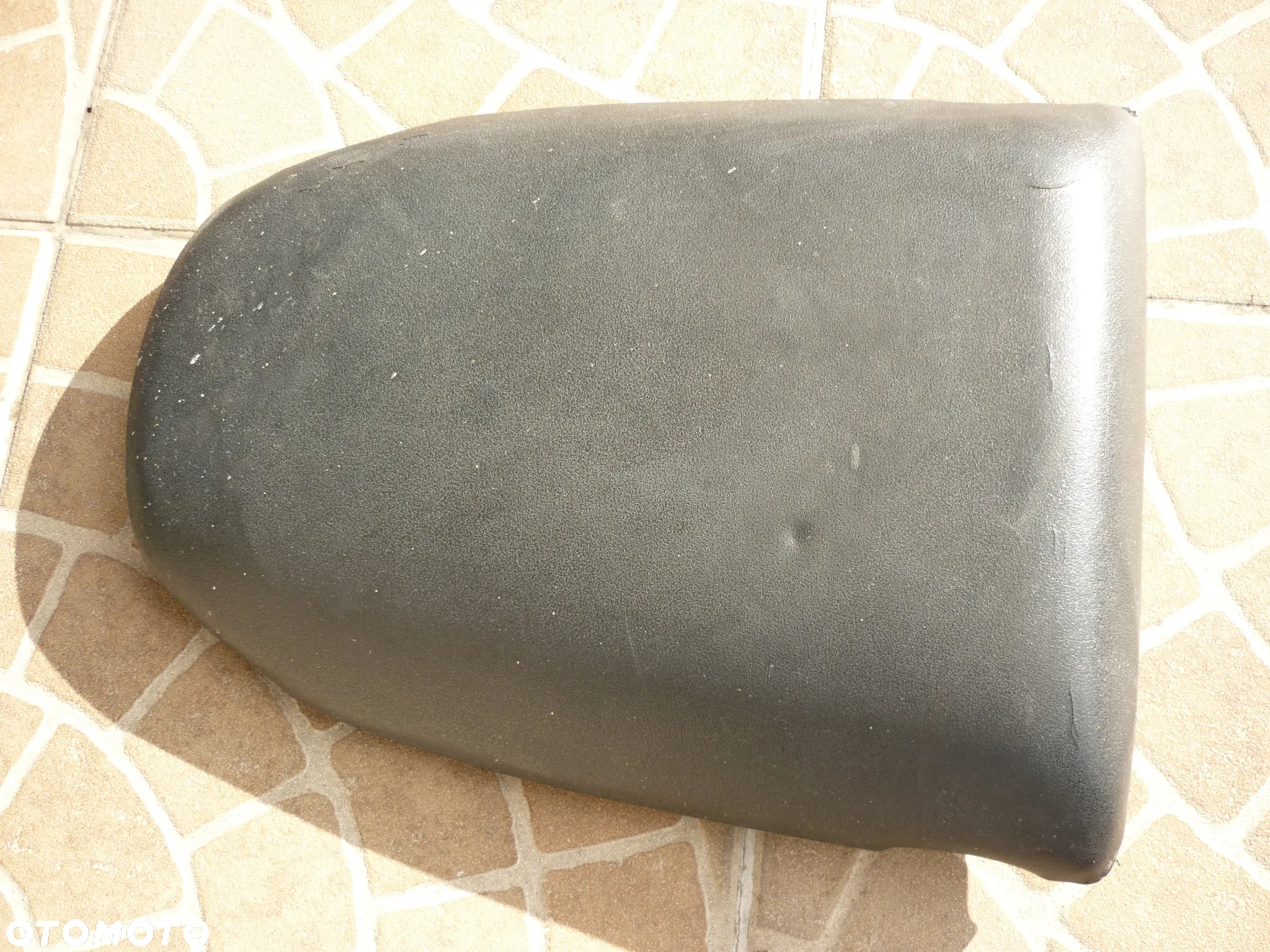 Siedzenie pasażera kanapa tył Suzuki GSX R 600-750 rok 2001-2003 - 2
