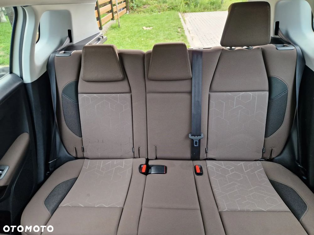 Peugeot 2008 1.6 VTi Active - 17