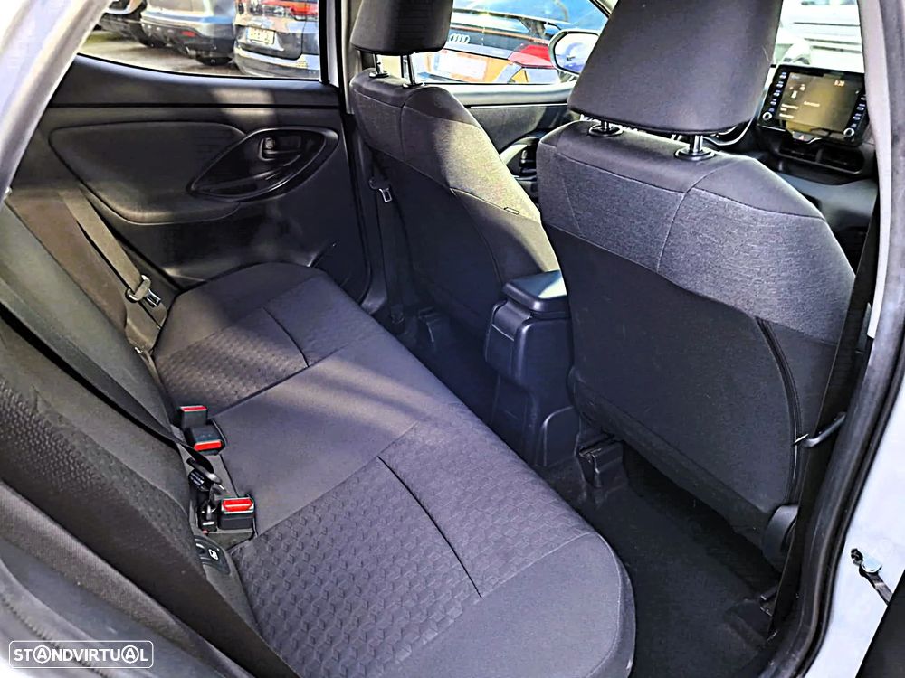 Toyota Yaris 1.5 HDF Exclusive - 28