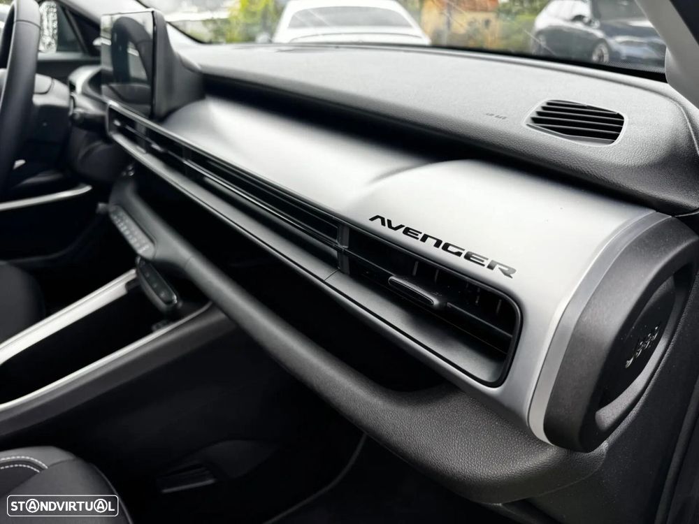 Jeep Avenger - 5