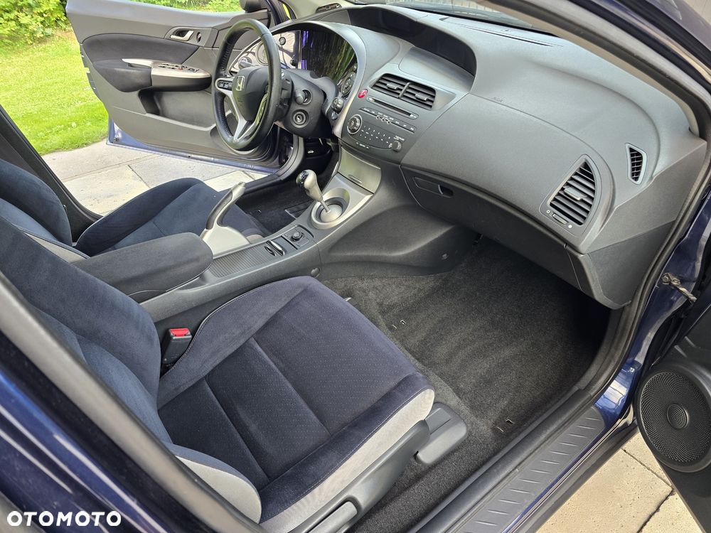 Honda Civic - 30