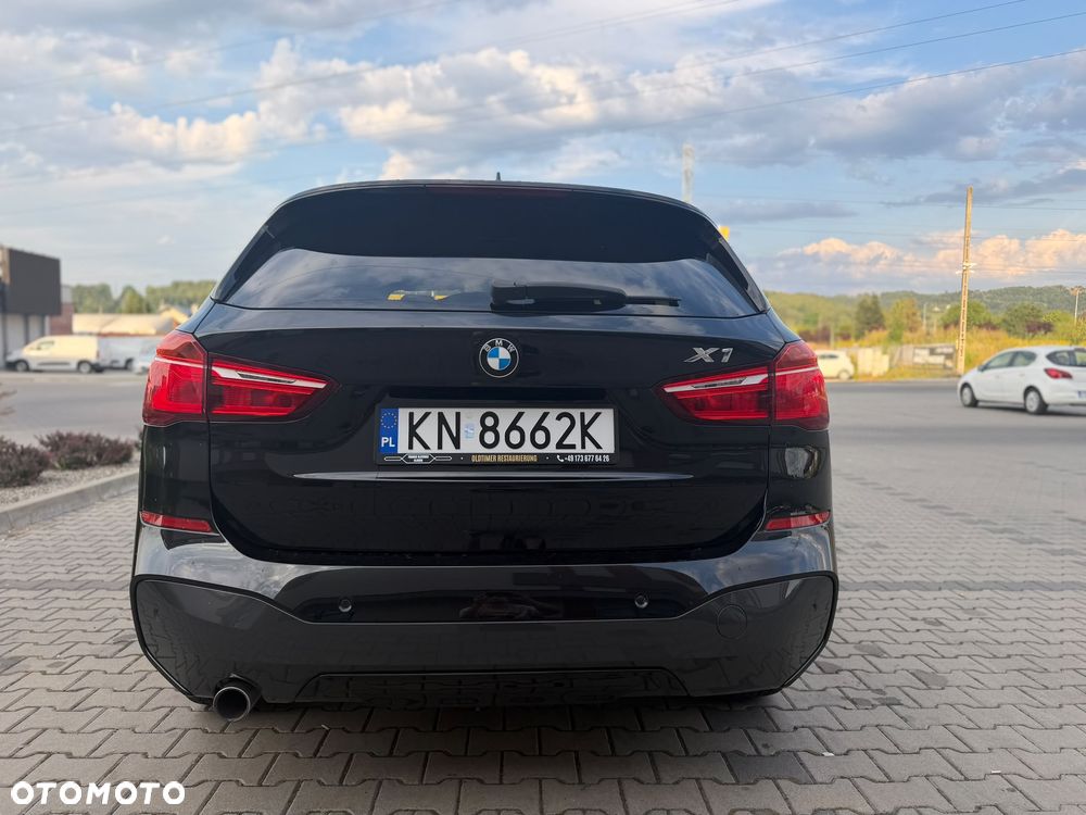 BMW X1 xDrive18d M Sport - 12