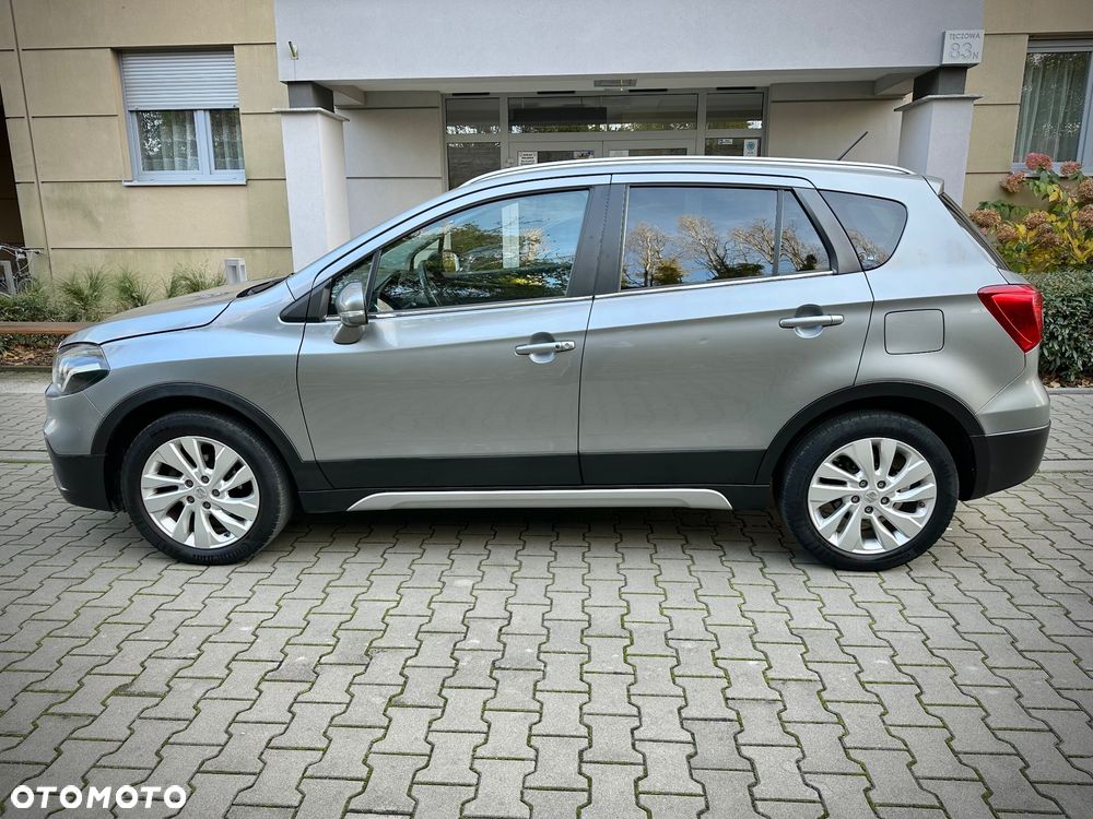Suzuki SX4 S-Cross 1.4 T Premium 4WD - 29