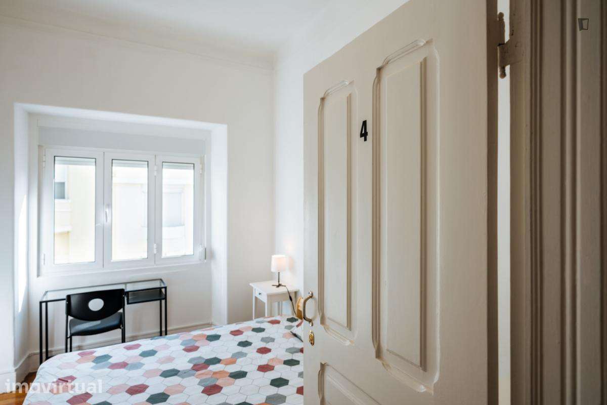 Quarto - localizado em Penha de França Lisbon - Grande imagem: 2/40