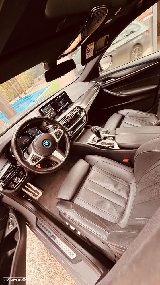 BMW 530 e Pack Desportivo M - 22