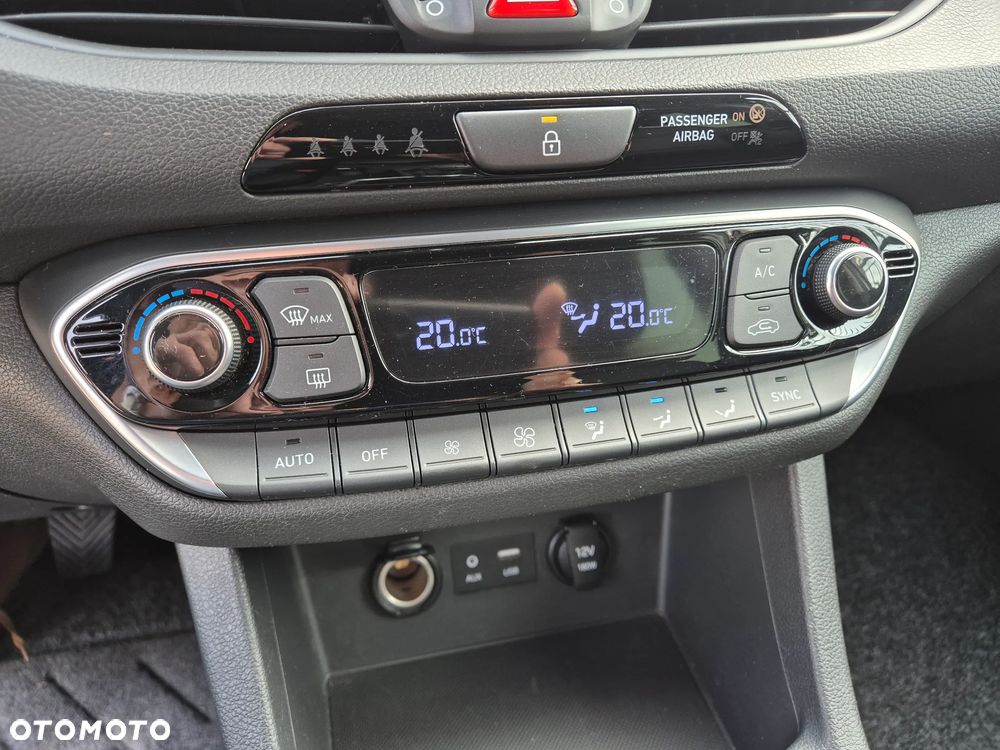 Hyundai i30 1.4 T-GDI Passion Plus - 22