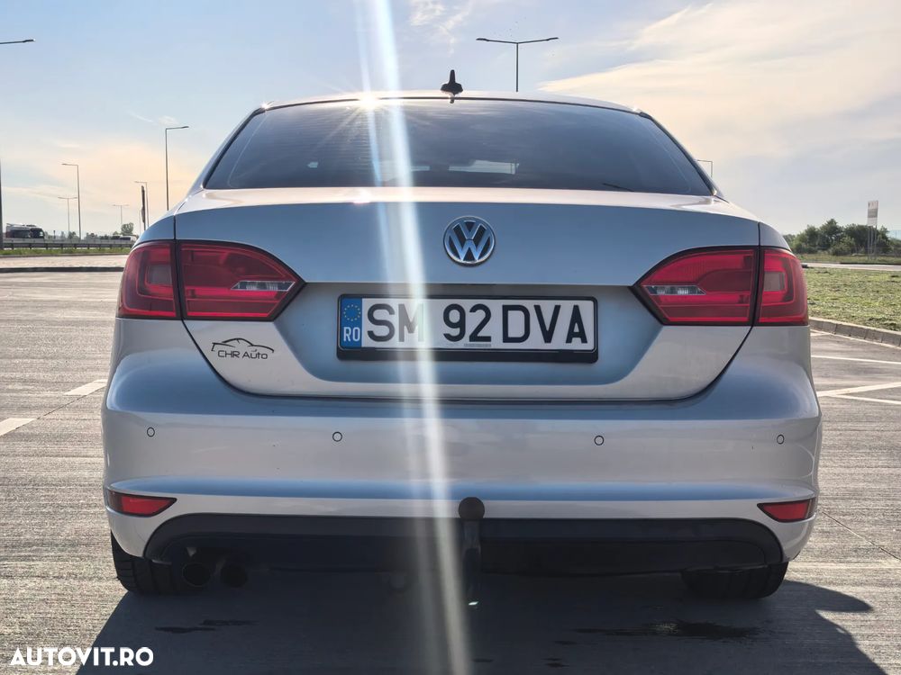 Volkswagen Jetta 1.4 TSI DSG Trendline - 13