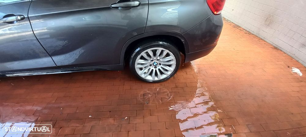 BMW X1 18 d xDrive - 3