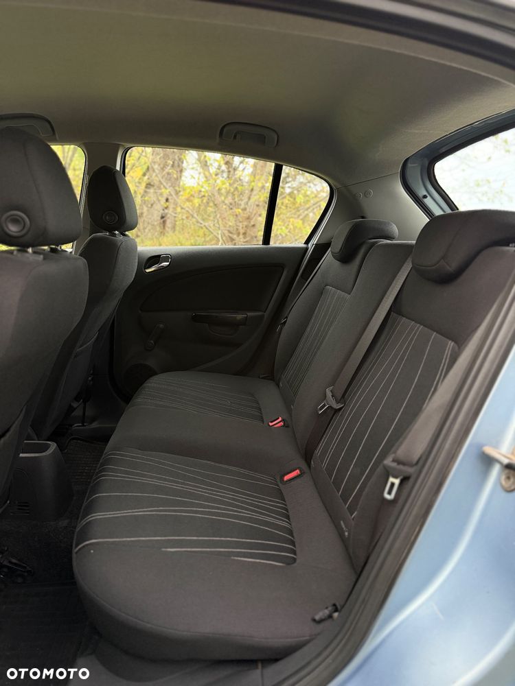Opel Corsa - 19