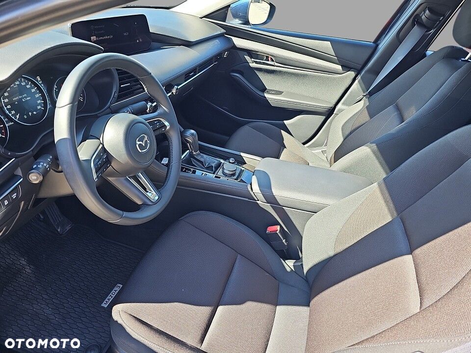 Mazda 3 - 17