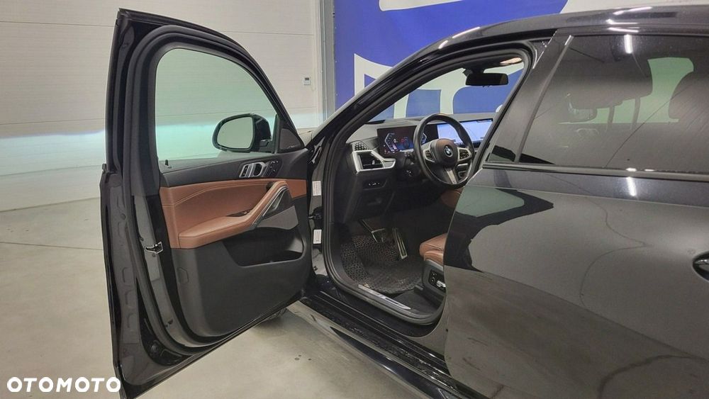 BMW X6 - 11