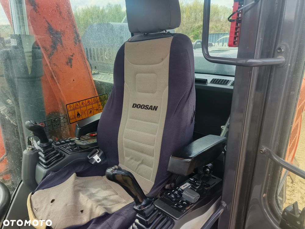 Doosan DX165W-5 - 12