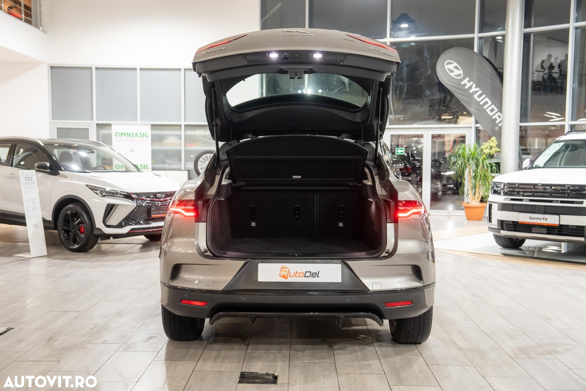 Jaguar I-Pace EV400 AWD HSE - 24