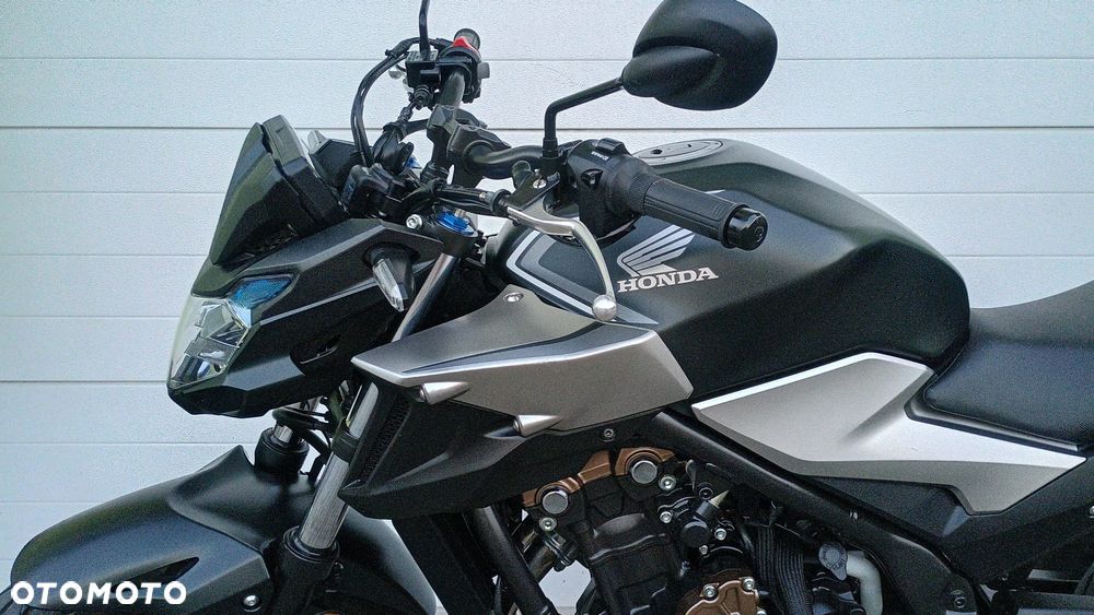 Honda CB - 15