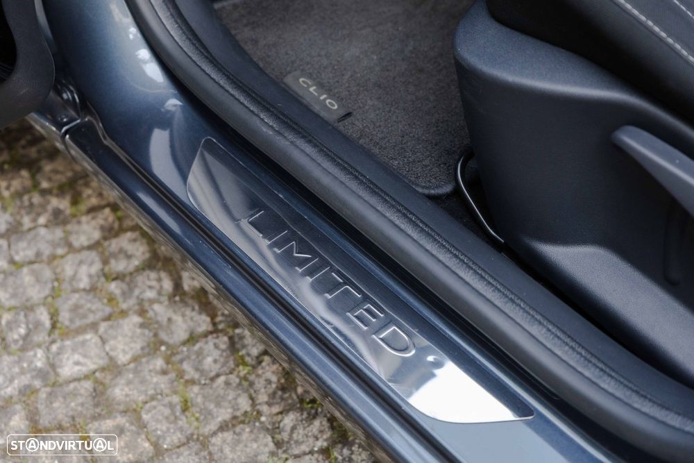 Renault Clio Sport Tourer 0.9 TCe Limited - 13
