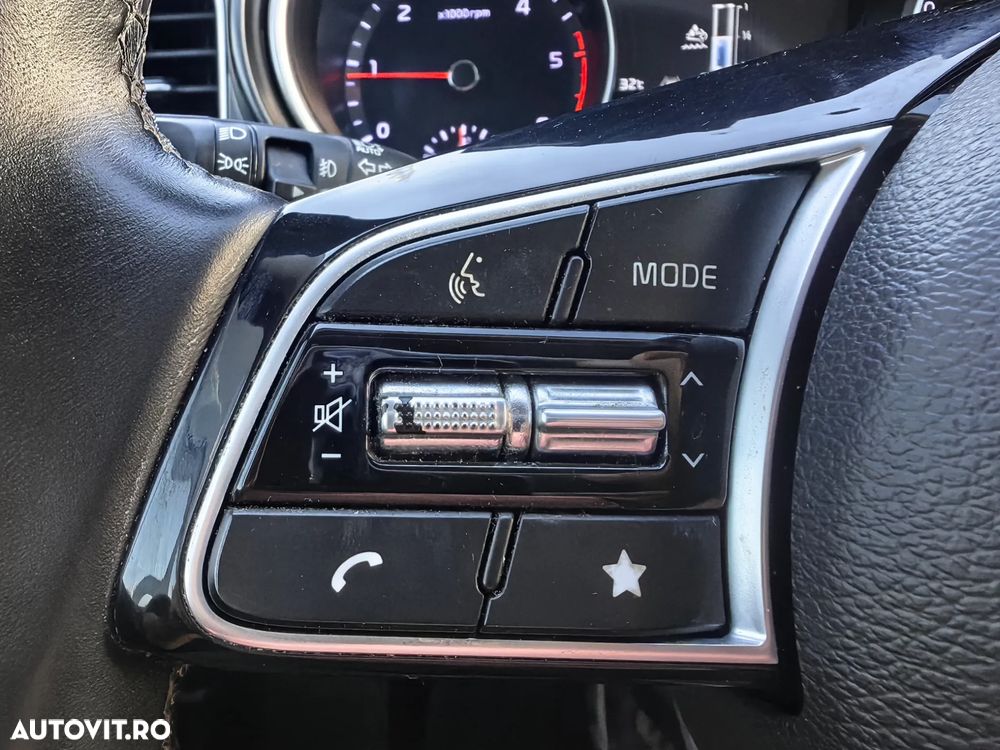 Kia Ceed 1.6 CRDi (48V Mild-Hybrid) DCT7 Spirit - 26