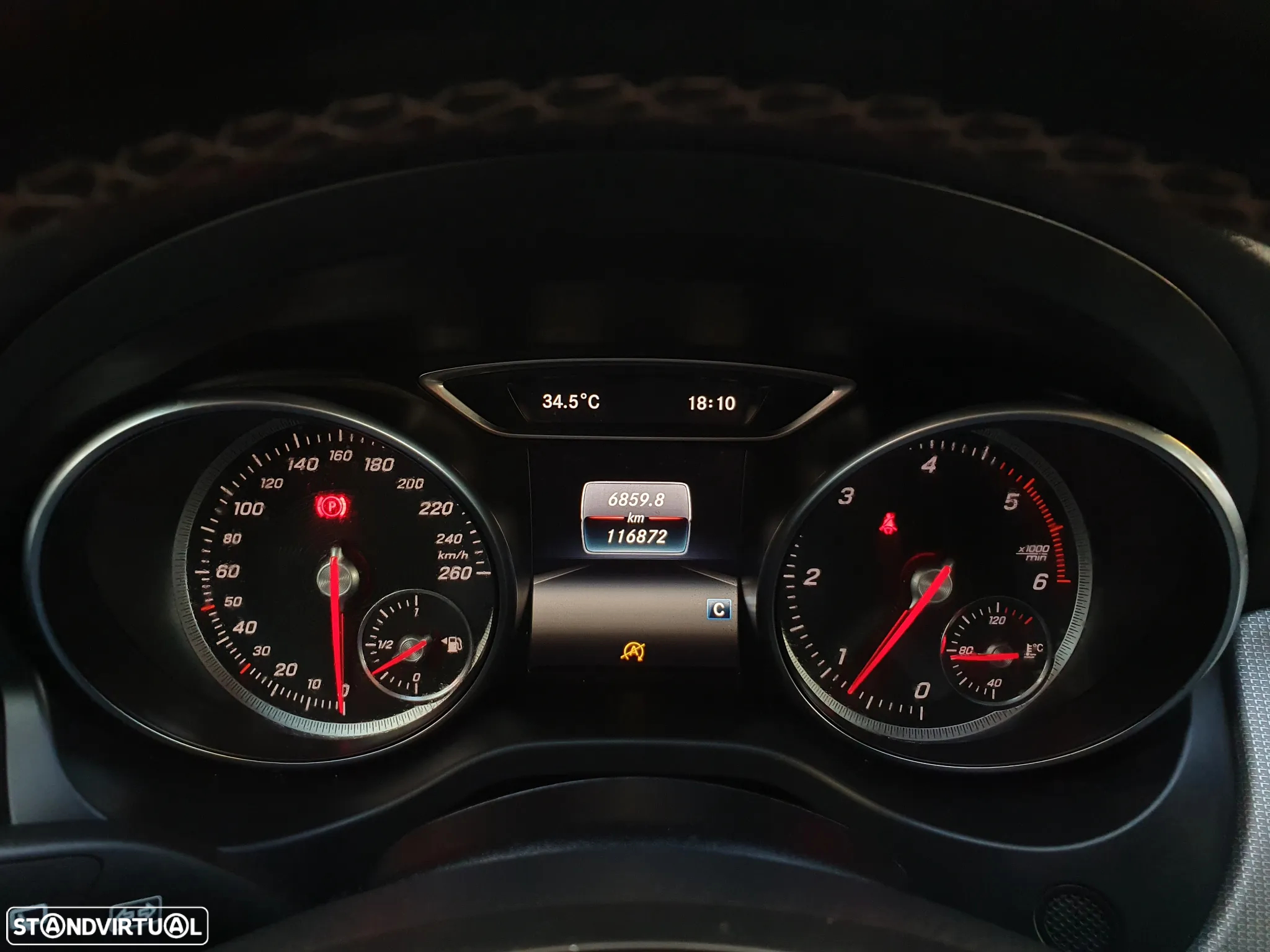 Mercedes-Benz GLA 200 (CDI) d Urban - 15