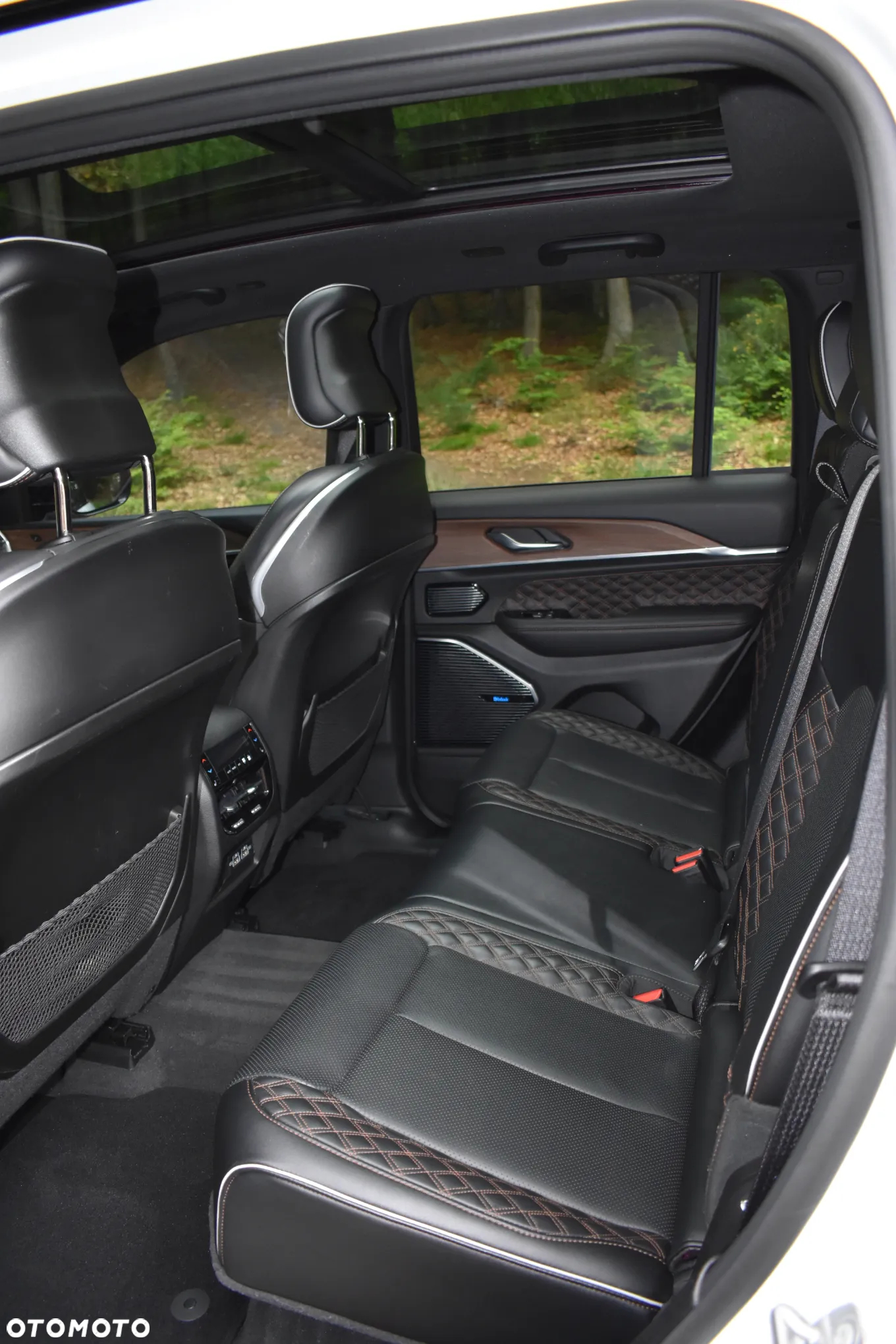 Jeep Grand Cherokee - 7