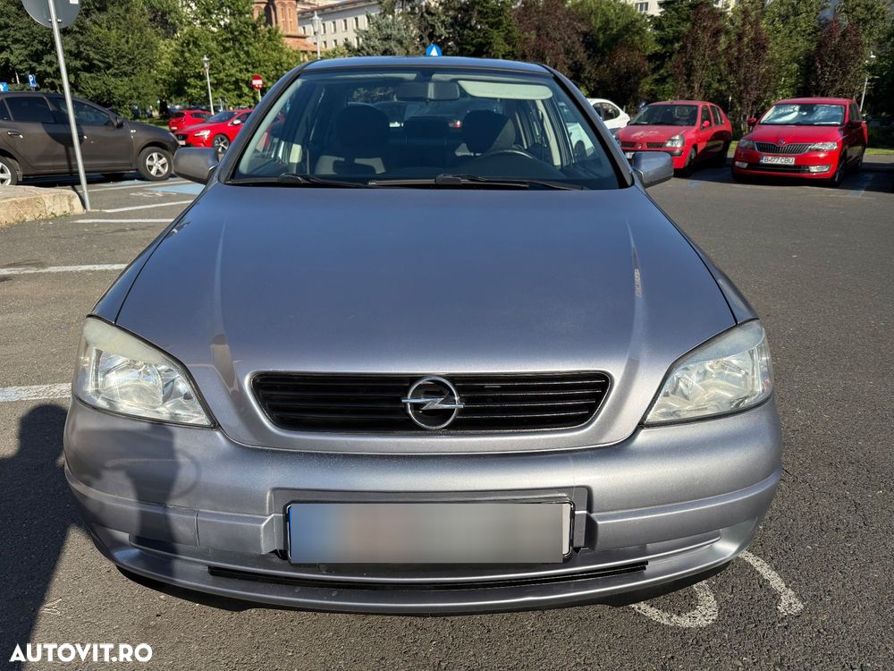 Opel Astra - 1