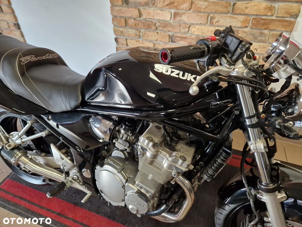 Suzuki Bandit - 24