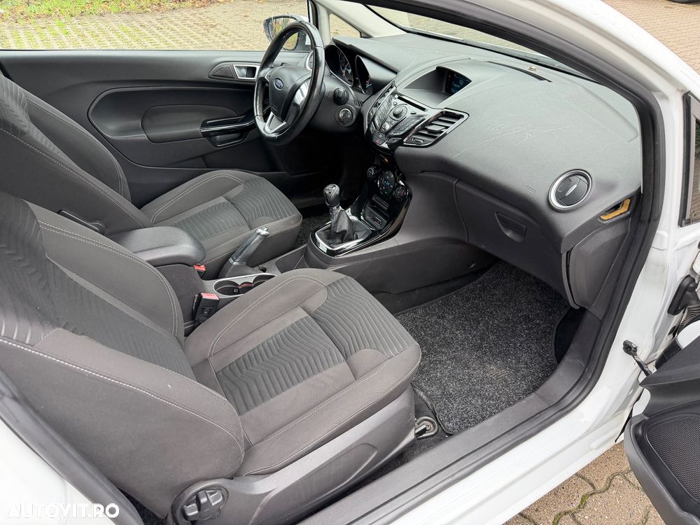 Ford Fiesta 1.5 TDCi St&St SYNC Edition - 13