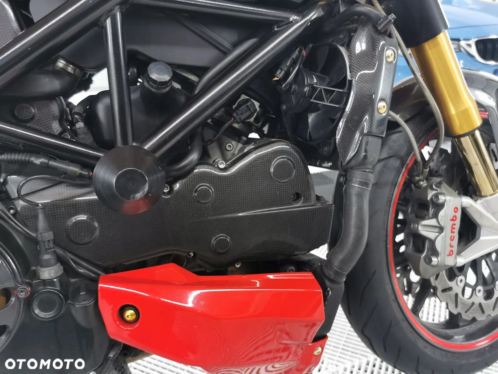 Ducati Streetfighter 1098 - 28