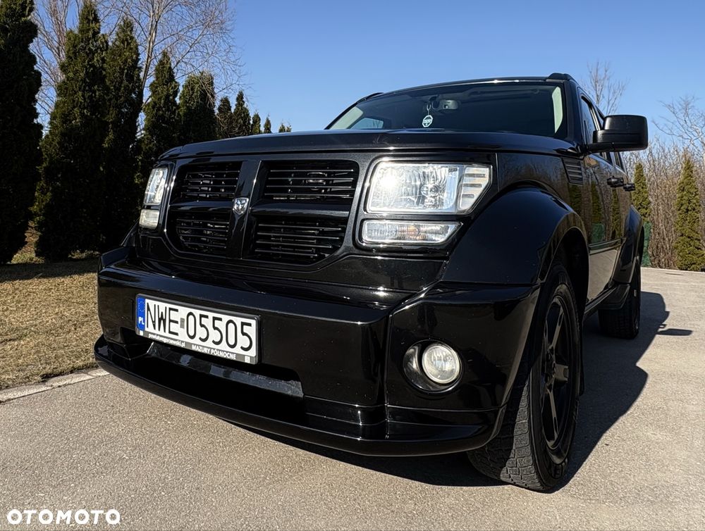 Dodge Nitro - 3