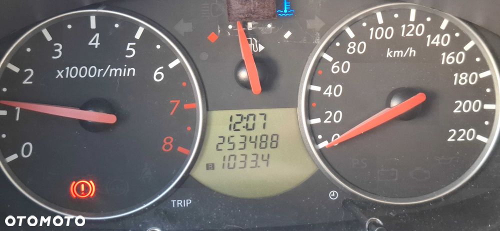 Nissan Micra - 8