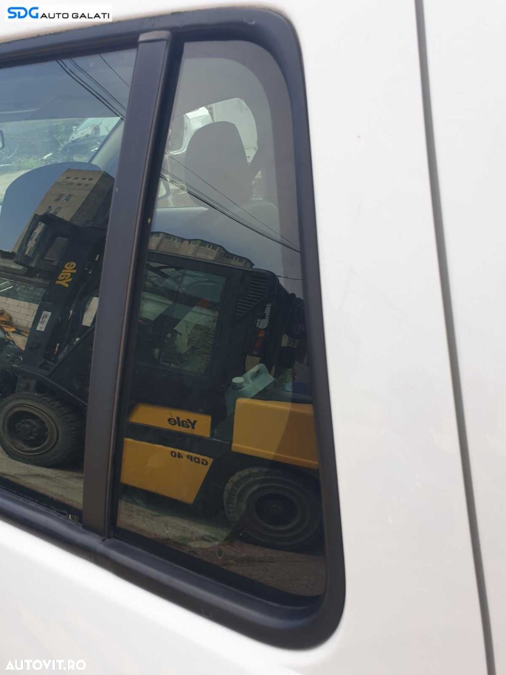 Geam Fix Stanga Spate de pe Usa Portiera Dacia Logan 2 MCV 2012 - 2020 - 1