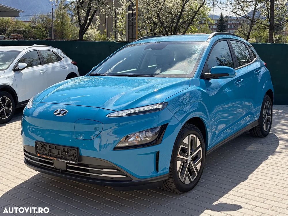 Hyundai KONA Select - 17