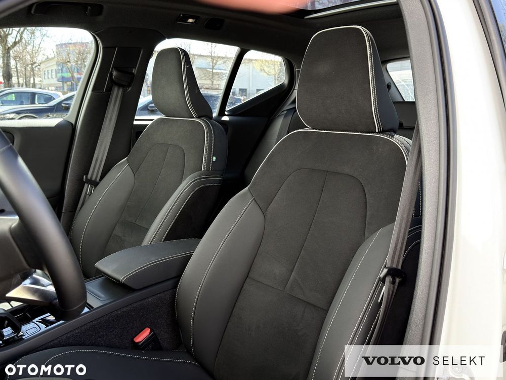 Volvo XC 40 - 22