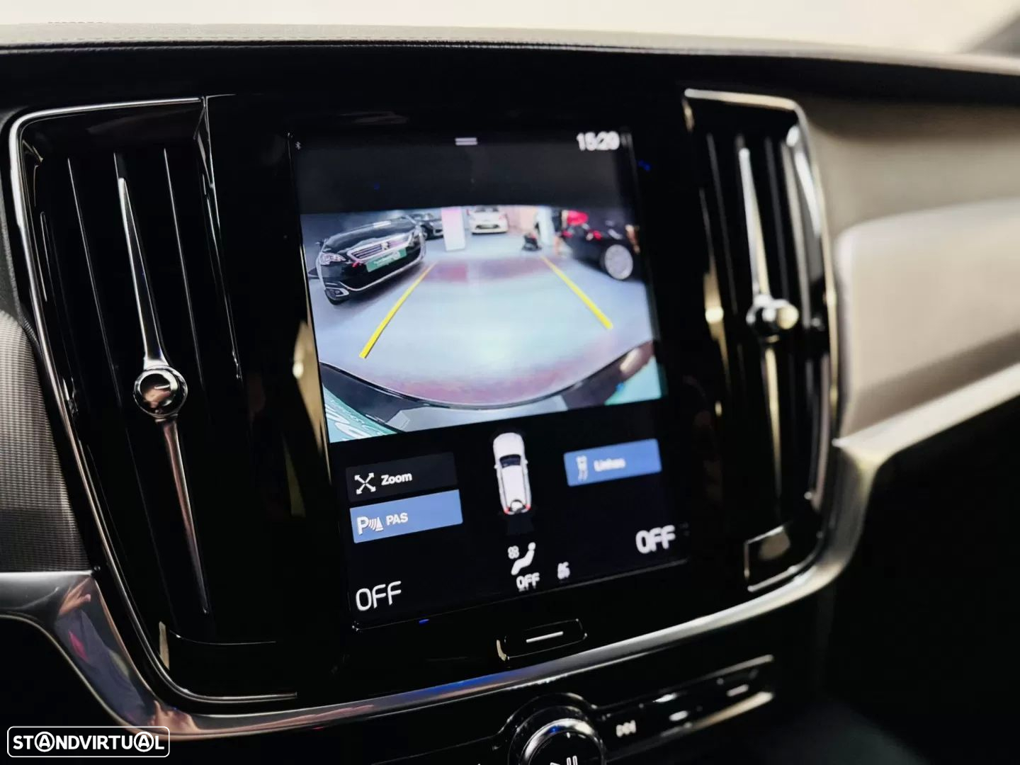 Volvo V90 2.0 D4 R-Design Geartronic - 39