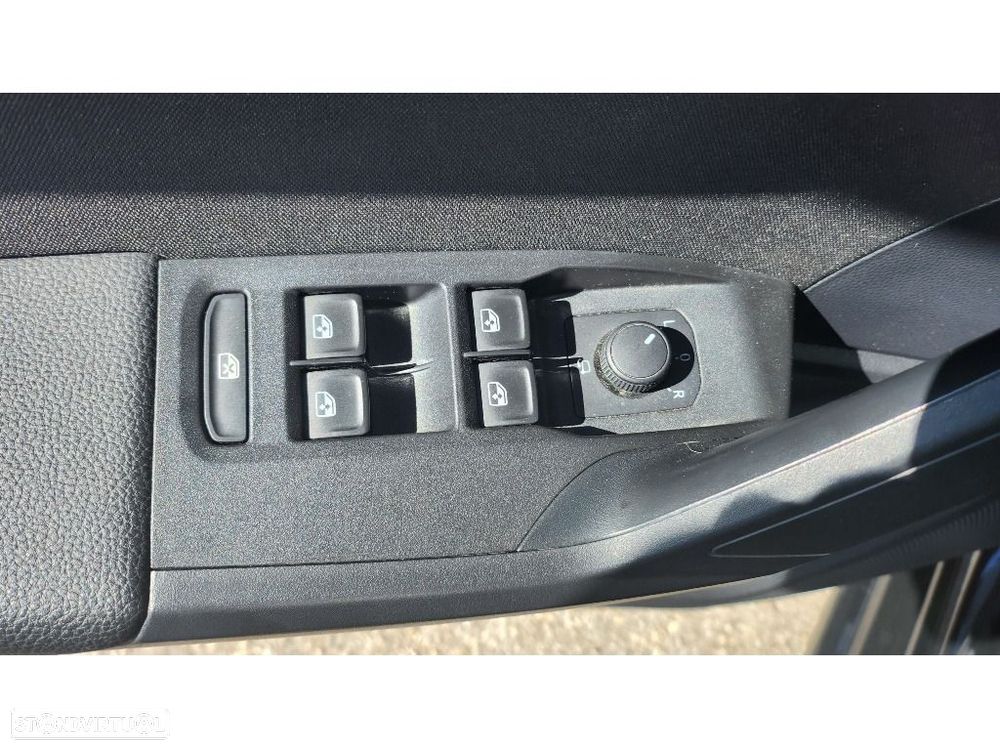SEAT Ibiza 1.0 TSI FR - 10