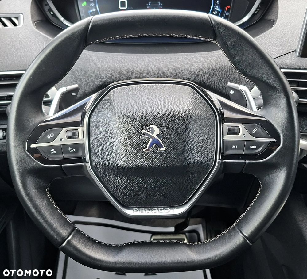 Peugeot 3008 PureTech 130 Stop & Start GPF EAT8 Roadtrip - 20