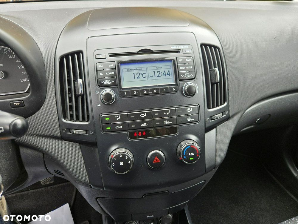 Hyundai i30 1.4 Blue Comfort - 12