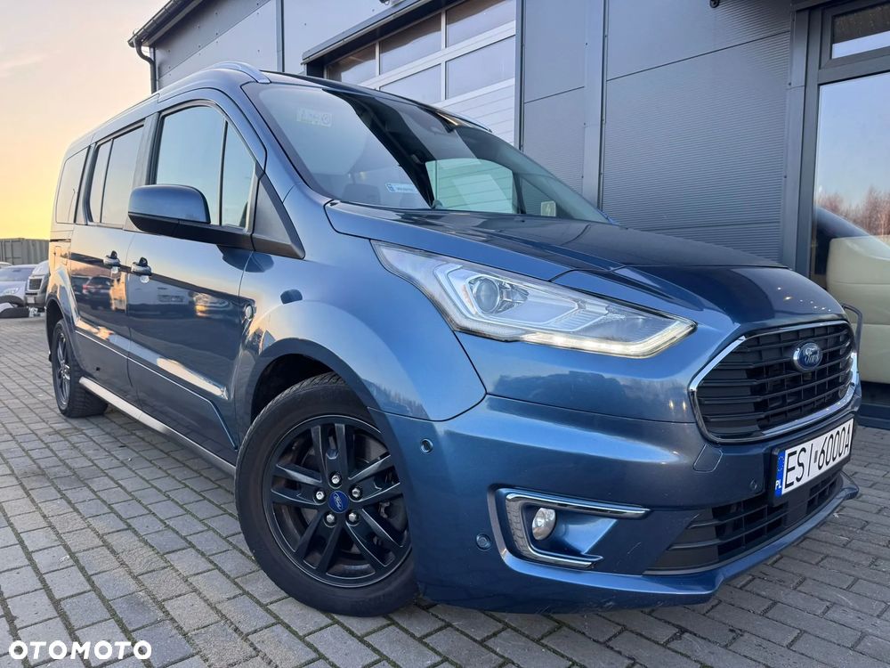 Ford Tourneo Connect Grand - 17